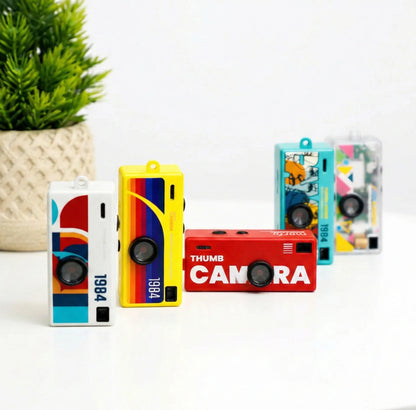 Retro Mini Thumb Camera